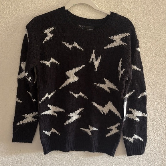 291 Venice Bolts 3/4 Sleeve Pullover - Picture 1 of 3